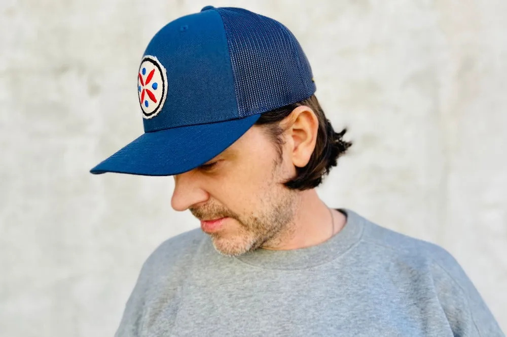 #221 - Basecap Trucker Cap Ornament blue