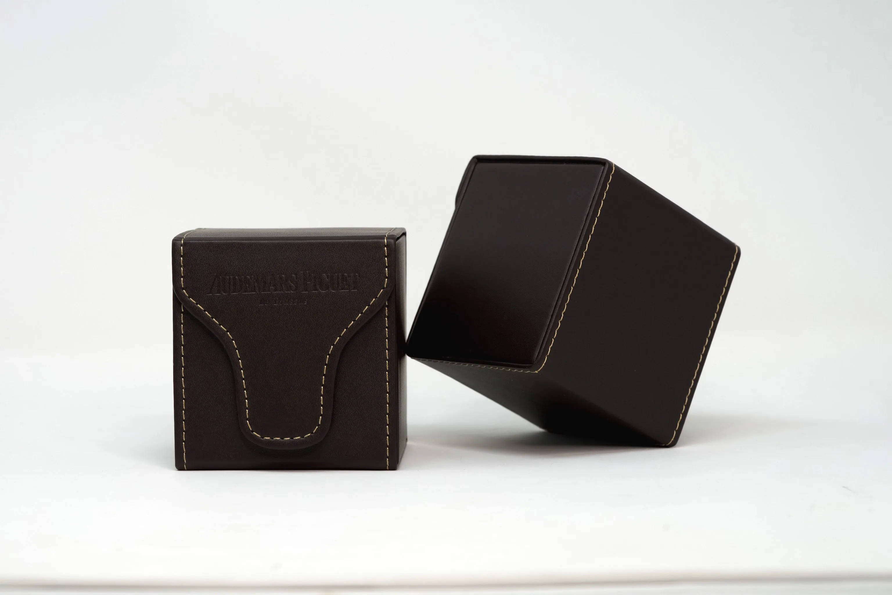 Audemars Piguet Luxury Watch Travel Case in Mocha Brown Leather
