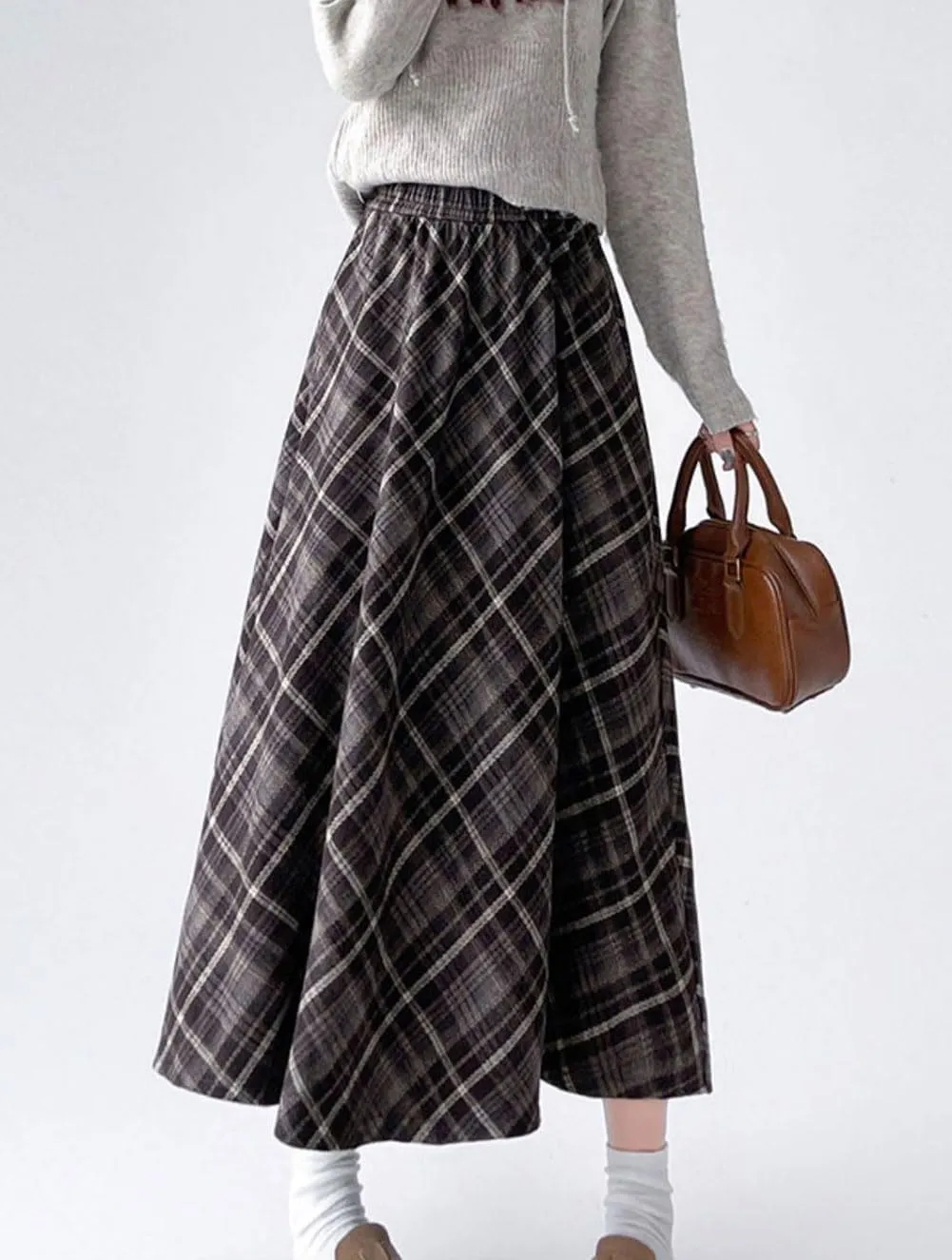 chouyatou Women's Fall Winter Elastic Waist Wool Plaid Skirt A-Line Pleated Midi Long Skater Skirts