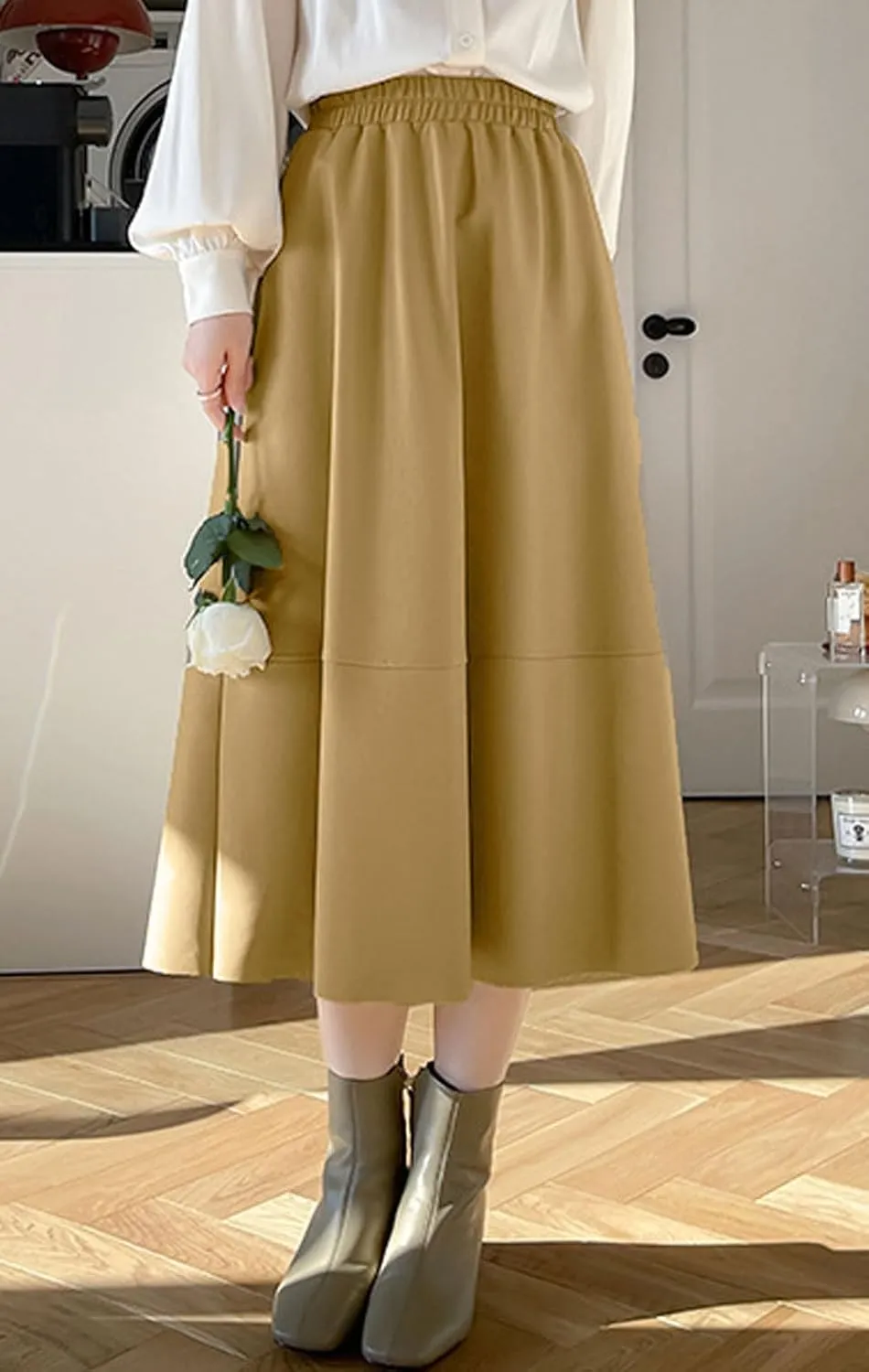 GGUHHU Womens Cute High Waist Faux Leather A-Line Pleated Midi Skater Skirts with Pockets