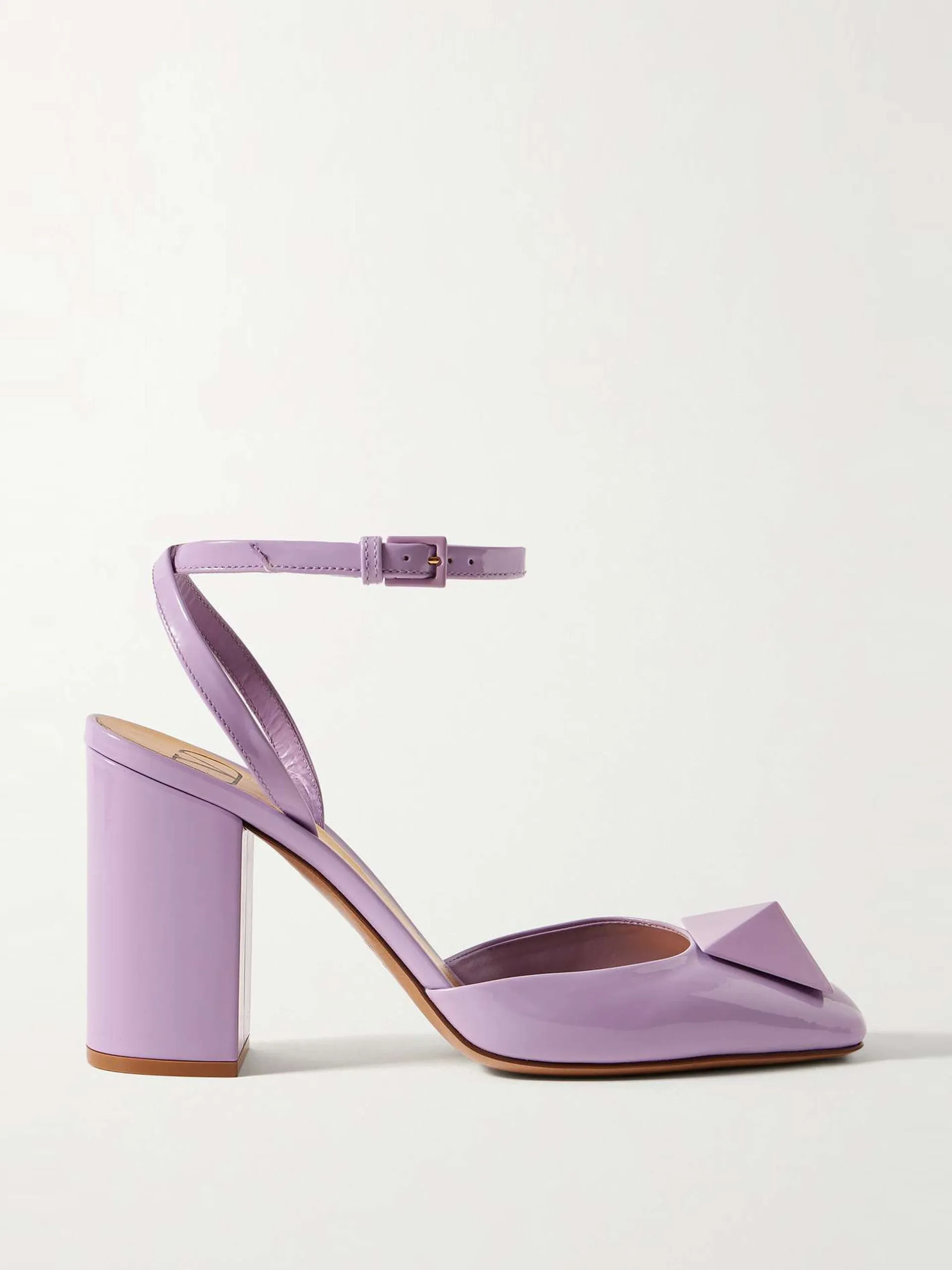 One Stud 90 patent-leather pumps