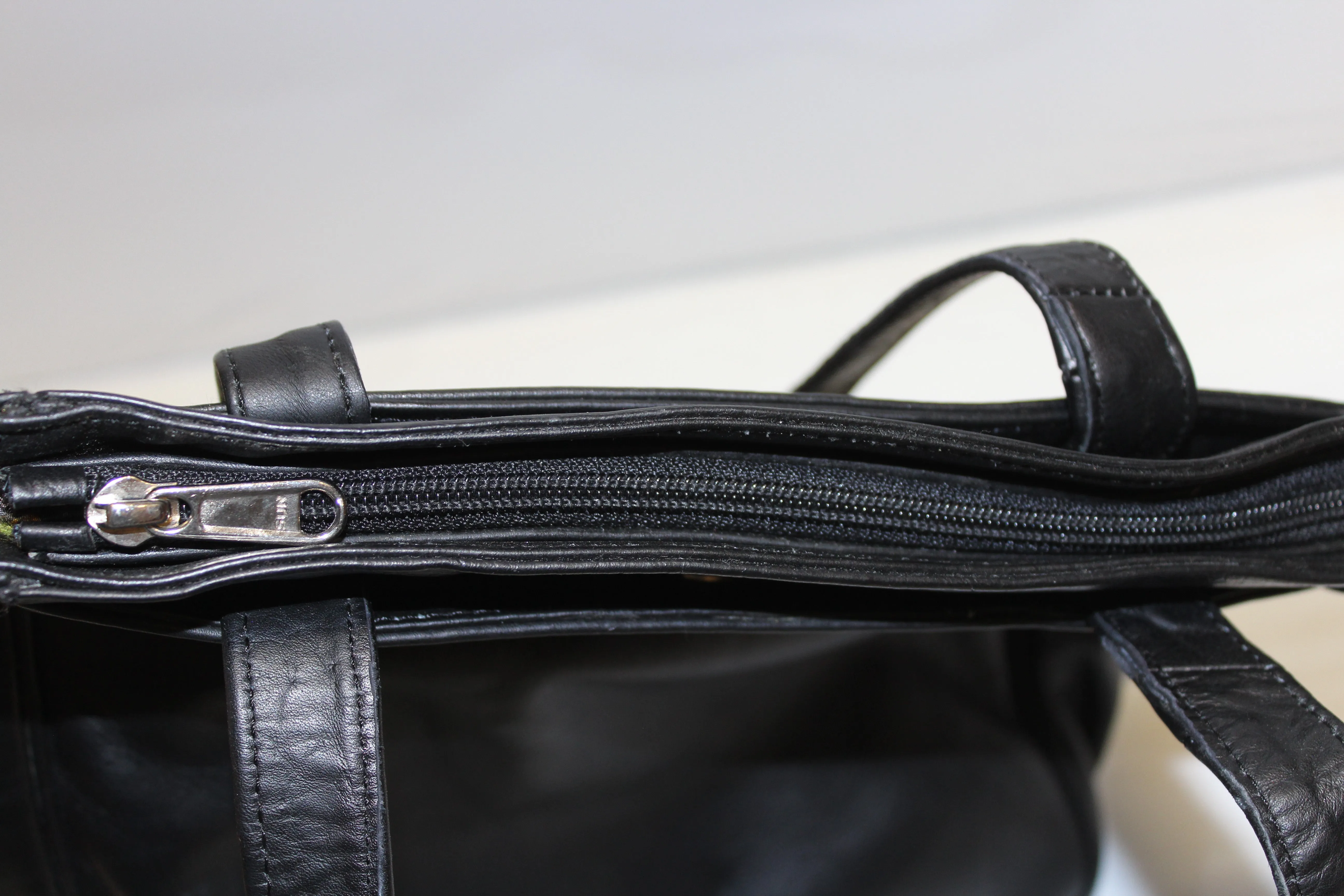 Purse - Black leather long shoulder bag