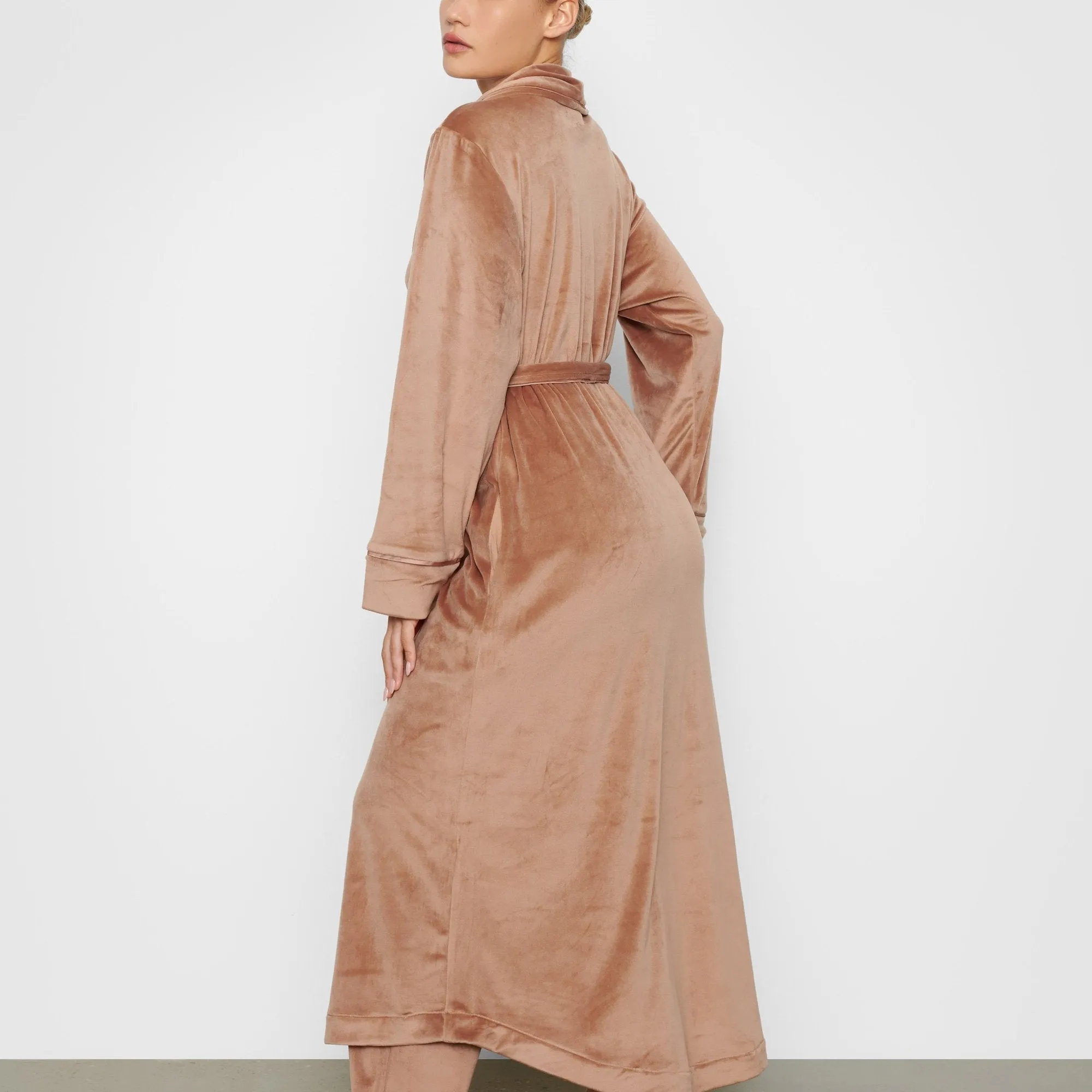 VELOUR LONG ROBE | SIENNA