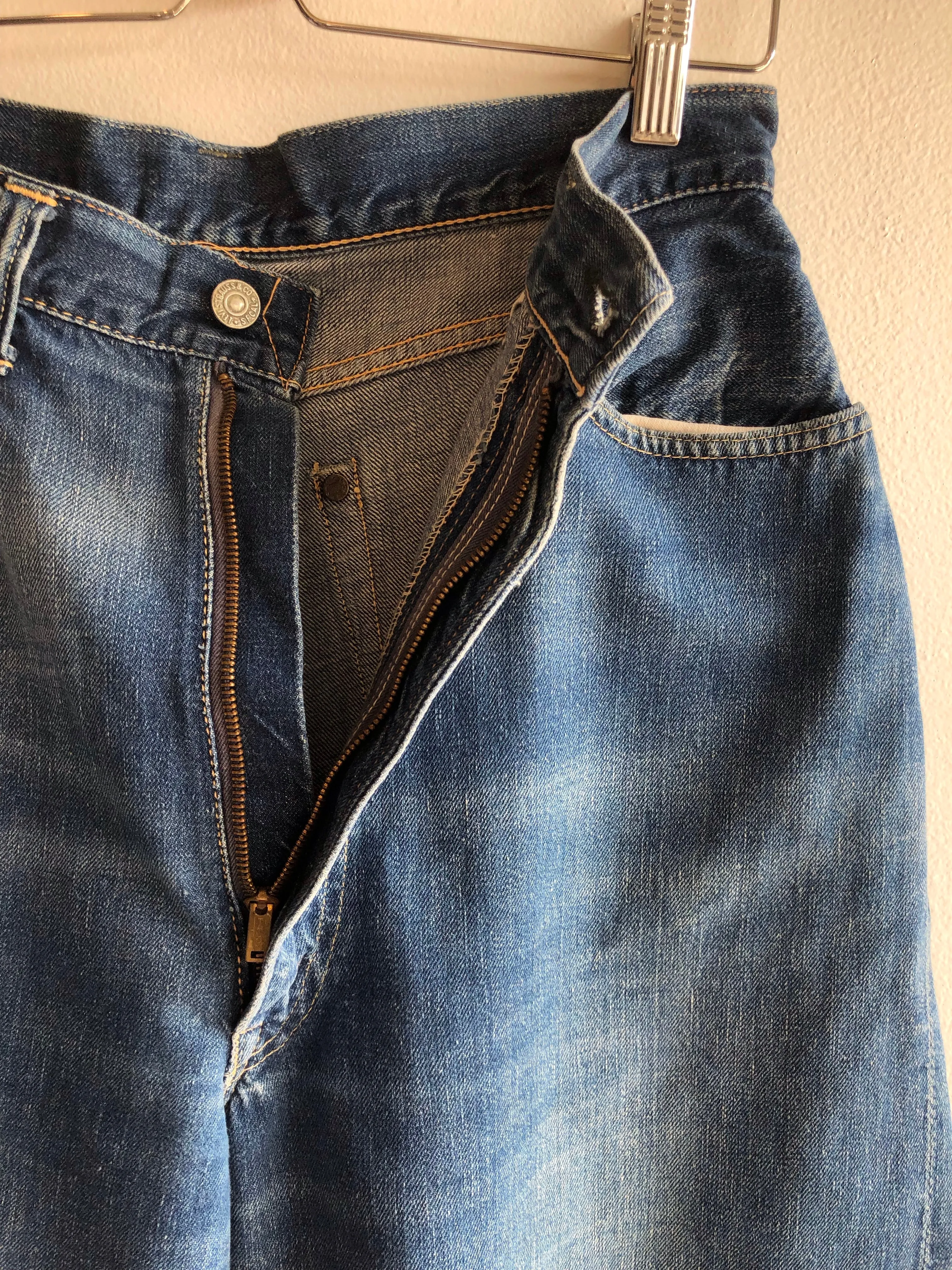 Vintage 1950s Levis Big E 701 Hidden Rivet Selvedge Denim Jeans