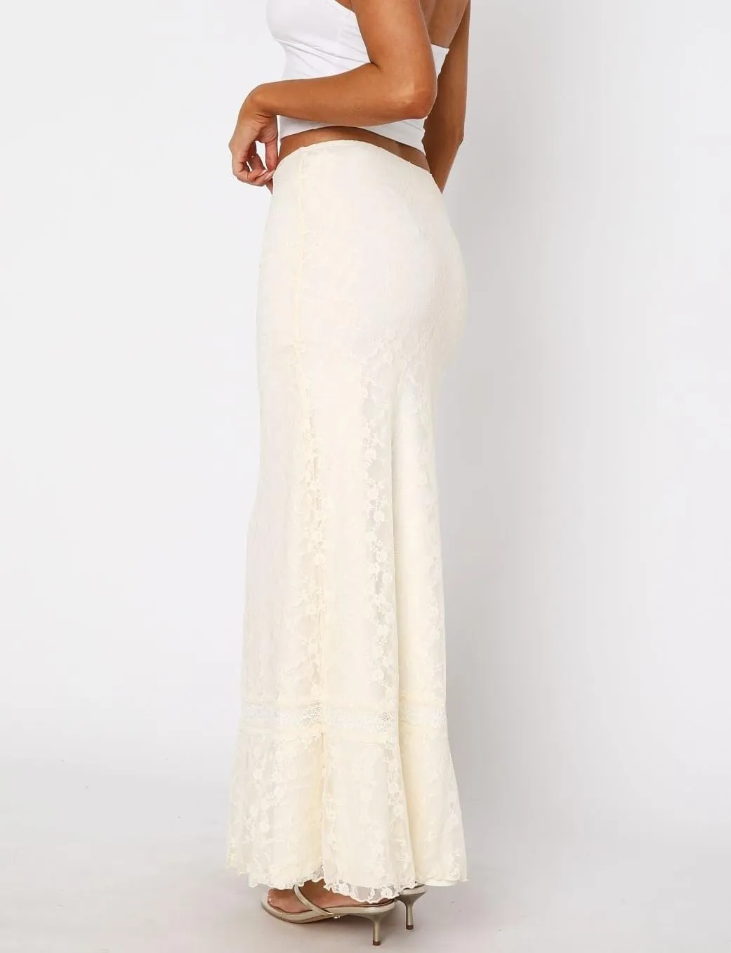 Women Y2k Lace Maxi Skirts Elastic Waist Floral Lace Flowy Long Skirts Sheer See Through Ruffle Layered Skirts
