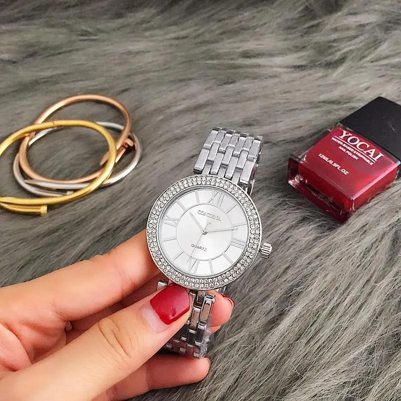 Women's Rhinestone Rose Gold Round Shaped Quartz Wristwatches